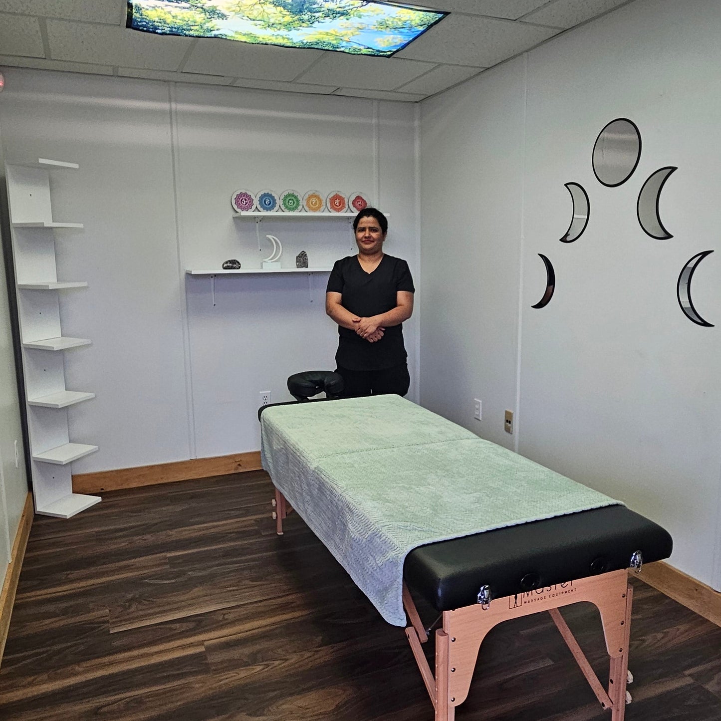 Relaxation Massage (60 Minutes) with Sandeep