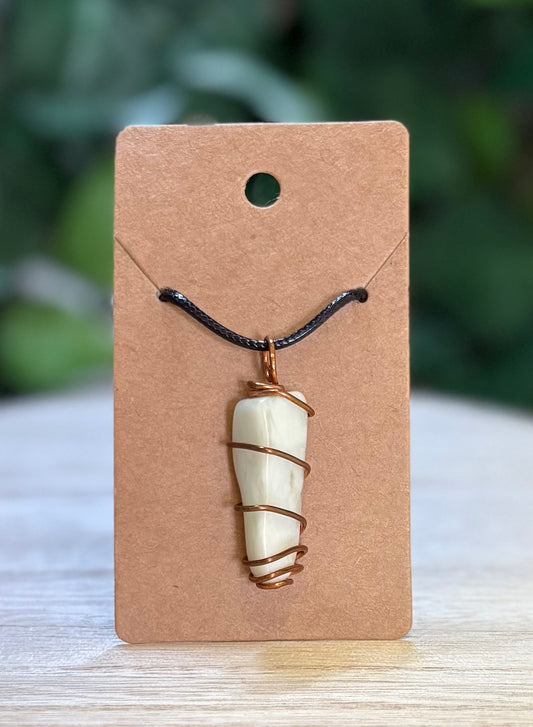 Lemon Serpentine Necklace (Arcane Enchantments)