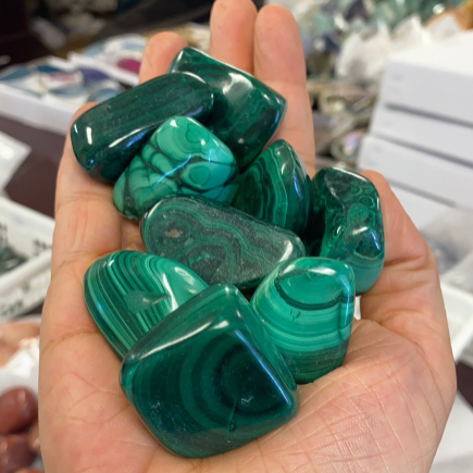 Malachite Tumbled Stone (L)