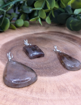 Hematoid Quartz Pendant
