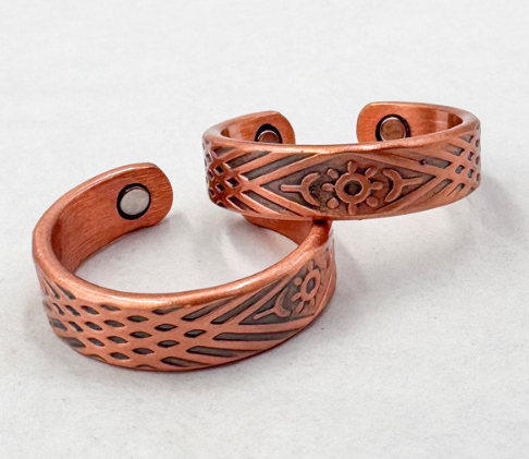 Magnetic Copper Ring Evil Eye (L)